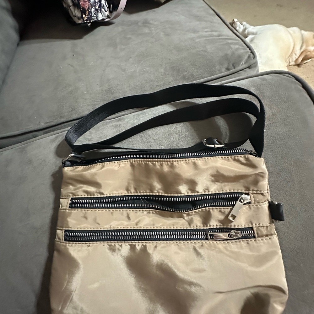No name cloth cross body several pockets